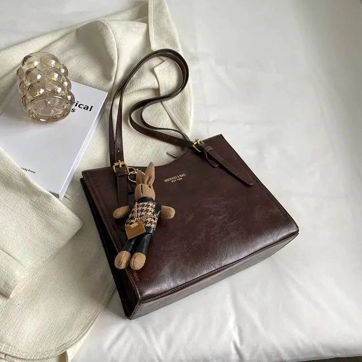 Elegant Shoulder Tote