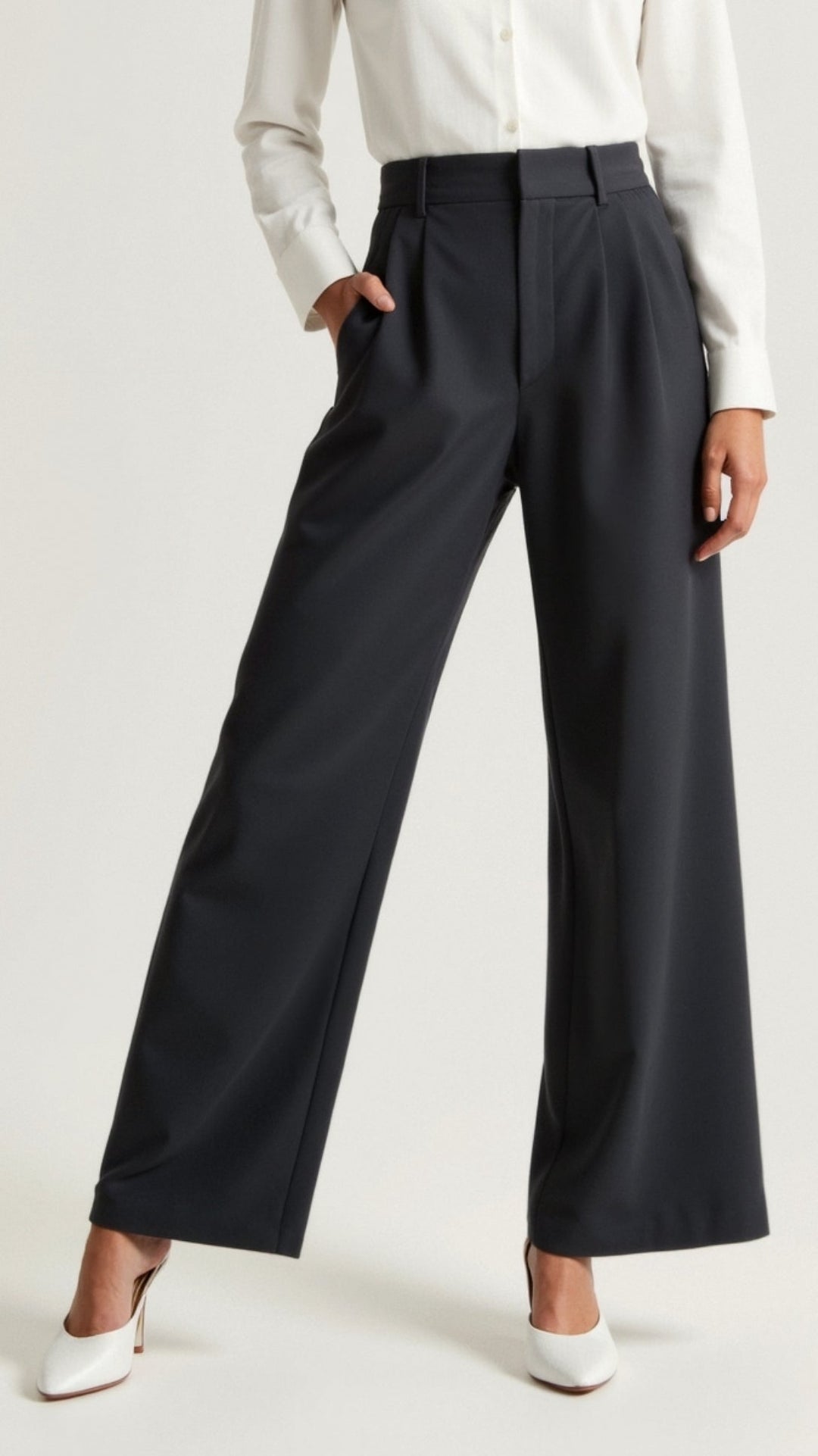 Wide-Leg Trousers – High Waisted, Pleated Front