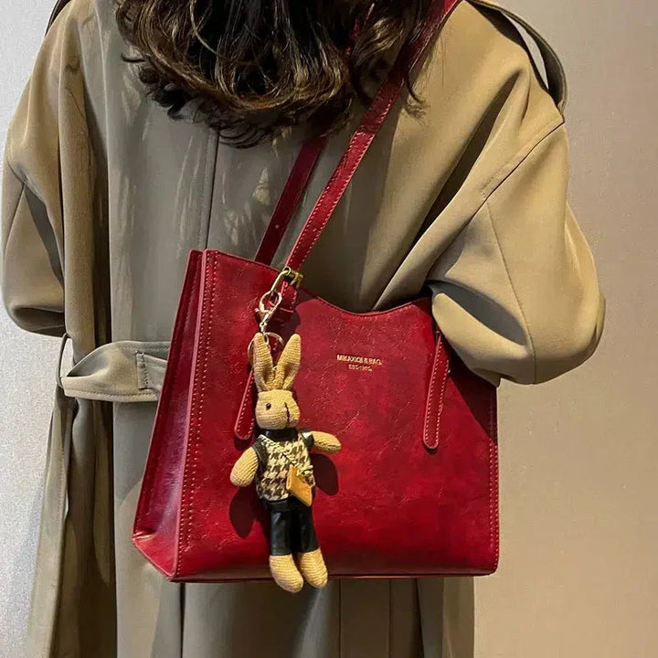 Elegant Shoulder Tote